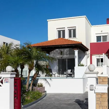 Elena House 펜션